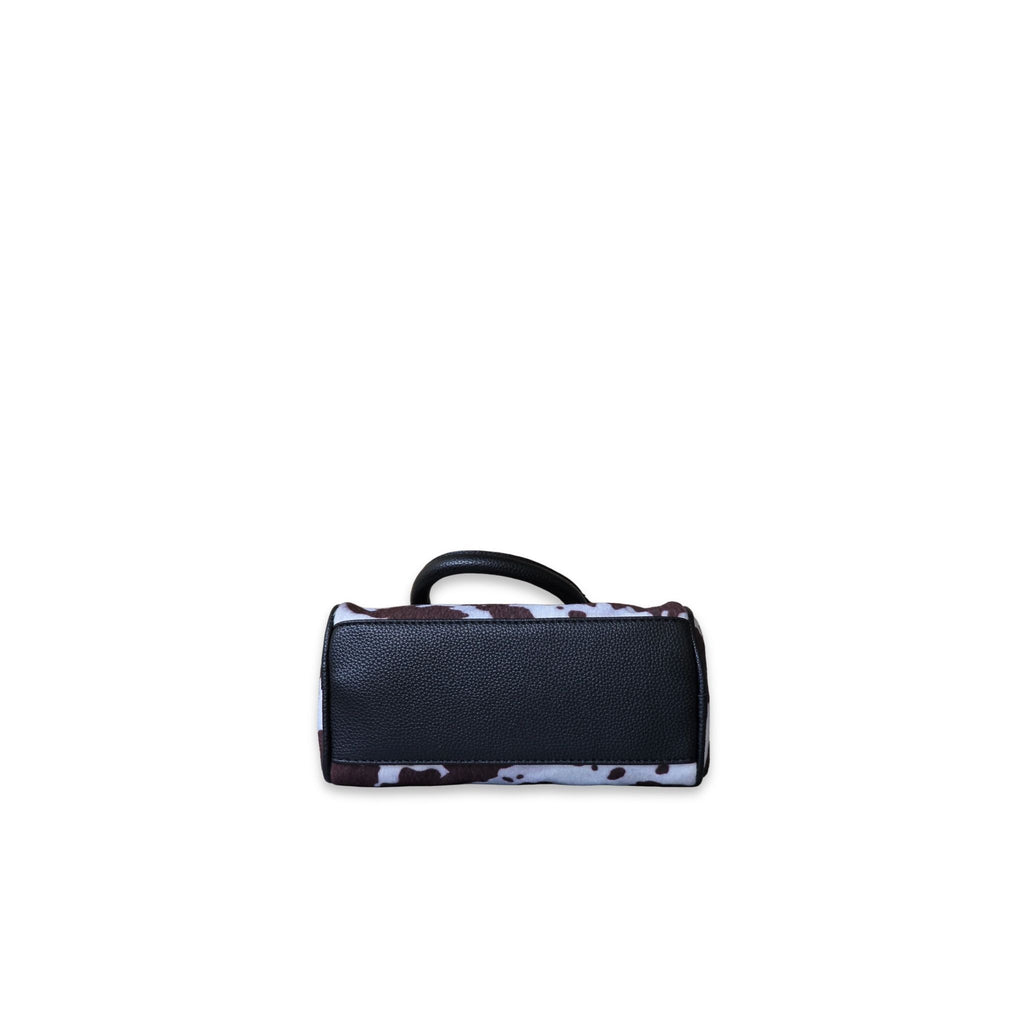 Bolso Boston Bowling Abag Cow Print - Vista inferior base del bolso
