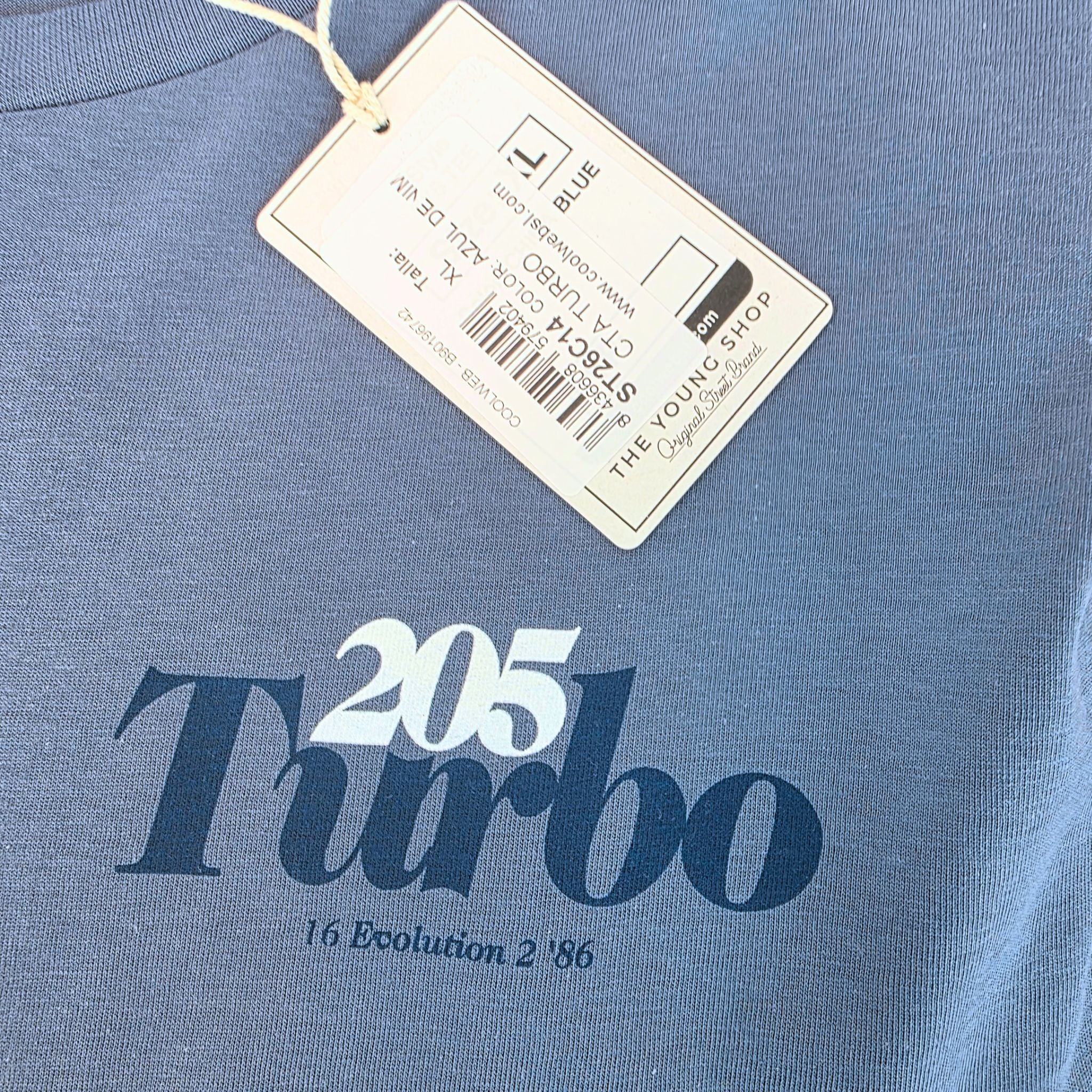 Camiseta TYS Peugeot 205 Turbo 16 – Estilo Rally Urbano