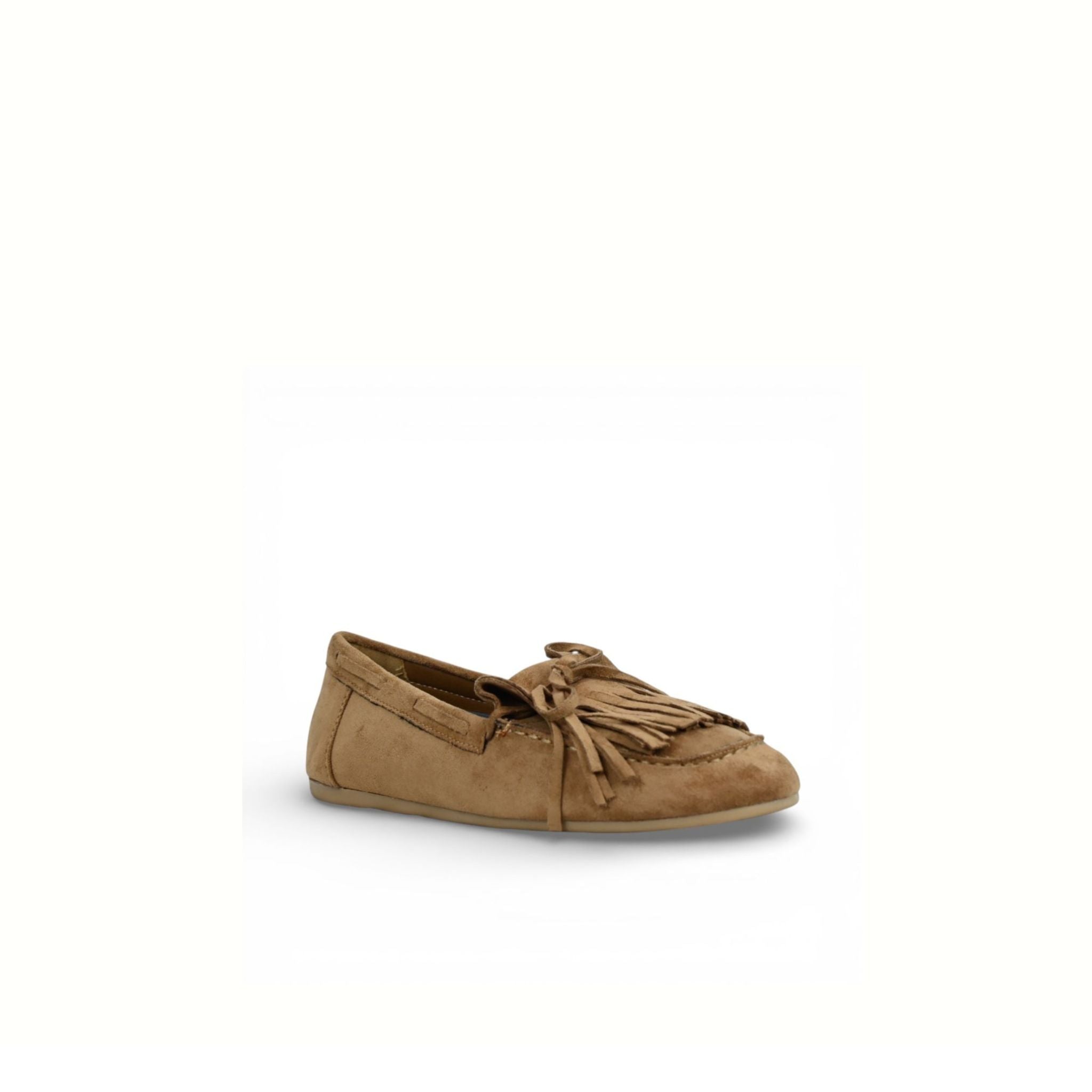 Mocasines camel con flecos y lazada decorativa - Vista frontal en ángulo


