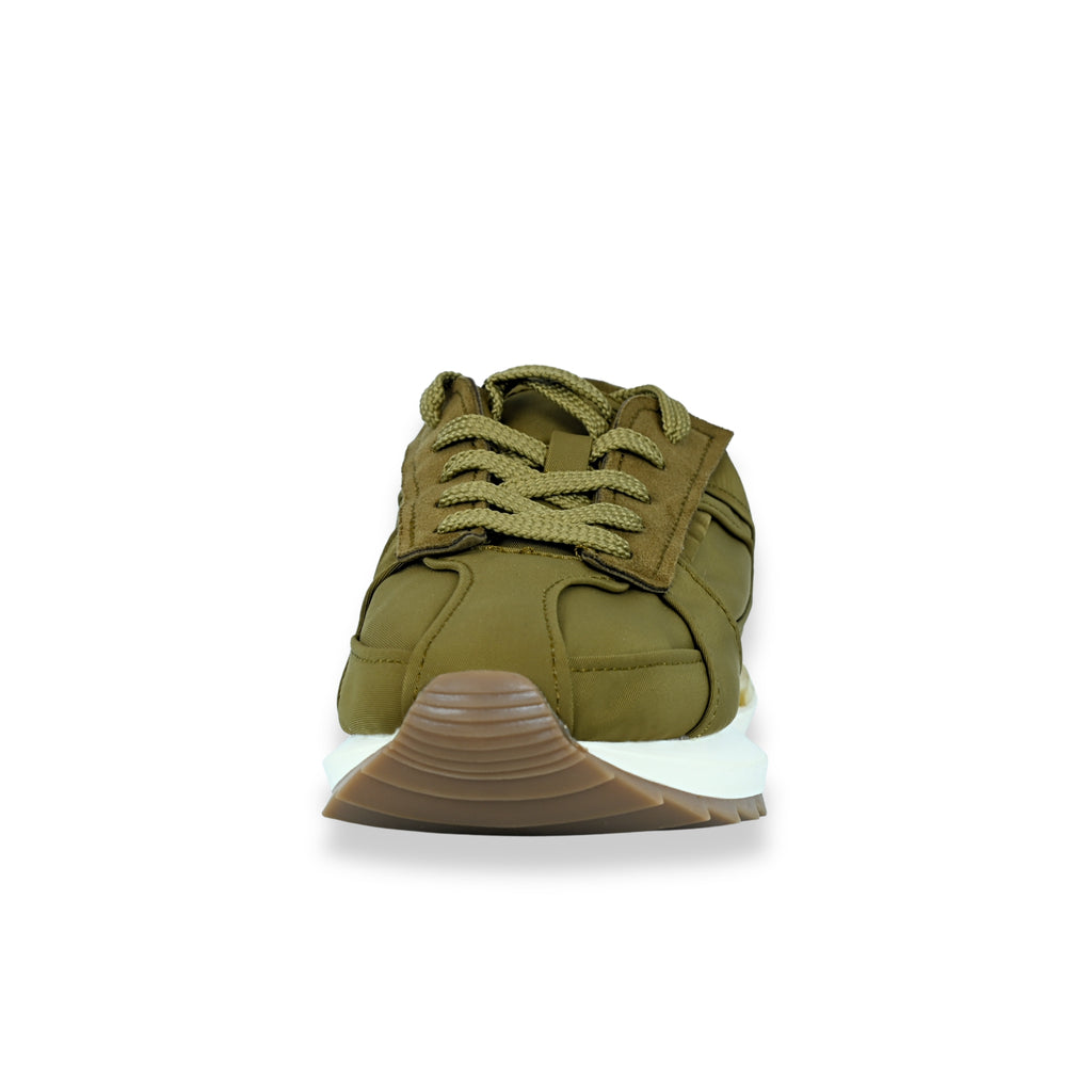 Sneakers urbanas Corina oliva – vista frontal punta
